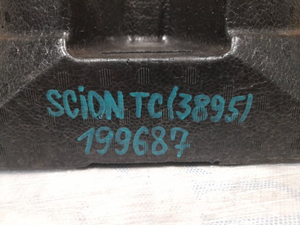64993-21010 | Скринька інструментальна SCION TC 04-10 - Фото 2