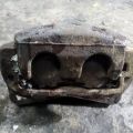 26292SA011 | Суппорт тормозной передн. лев. SUBARU FORESTER SG 02-07 - Превью 3