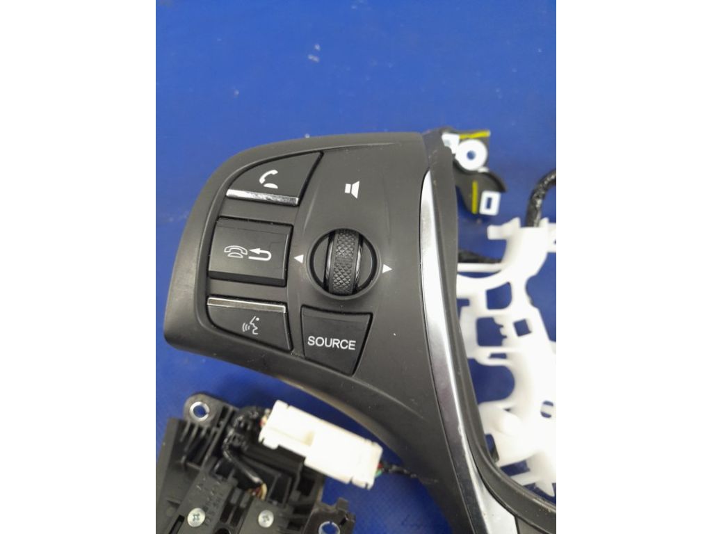 35880-TZ3-A11 | Кнопки руля ACURA TLX 14-17 - Фото 3