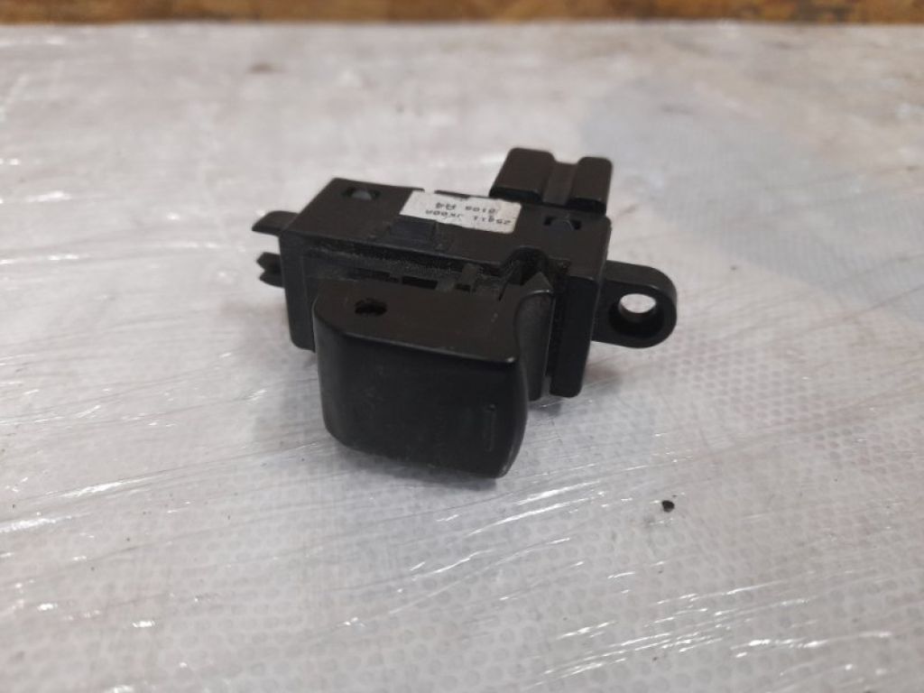 25411-JK00A | Кнопка стеклоподъемника задн. лев. INFINITI EX35(37) 07-12 - Фото 3