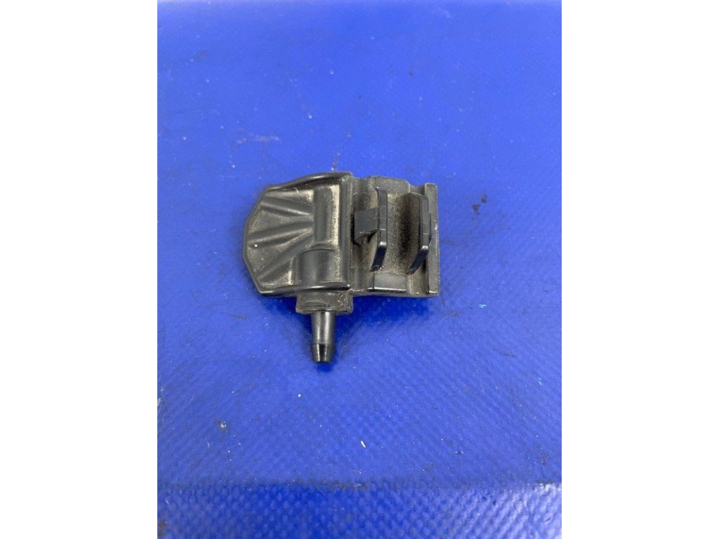 28932-EH105 | Форсунка омывателя стекла INFINITI M35/M45 04-10 - Фото 6