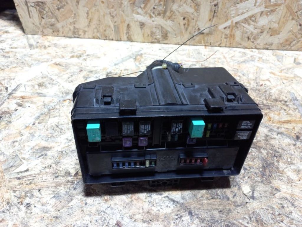 38250-STX-A01 | Блок предохранителей моторный отсек ACURA MDX (YD2) 06-13 - Фото 2