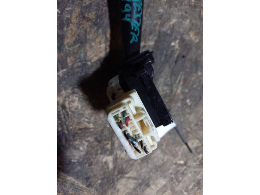 83115FE050 | Подрулевой переключатель лев. SUBARU FORESTER SG 02-07 - Фото 3