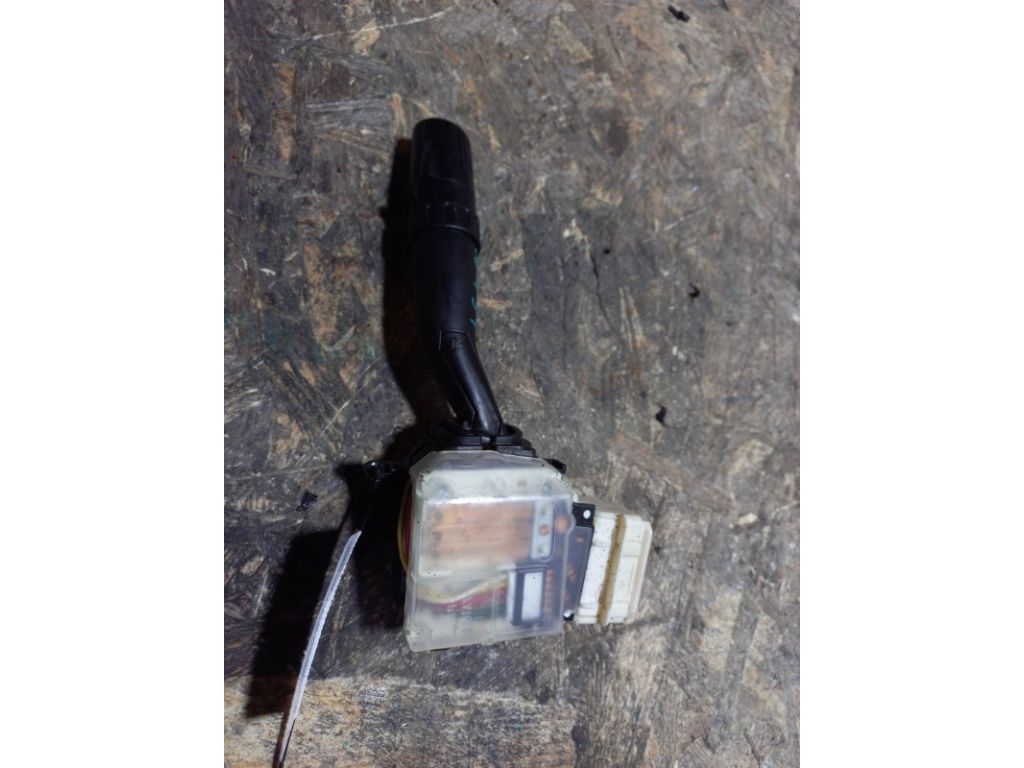 83115FE050 | Подрулевой переключатель лев. SUBARU FORESTER SG 02-07 - Фото 4