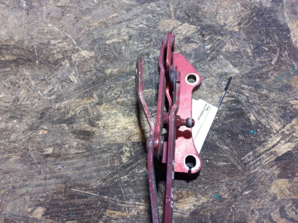 5923A014 | Петля крышки багажника прав. MITSUBISHI LANCER X 10 07-15 - Фото 3