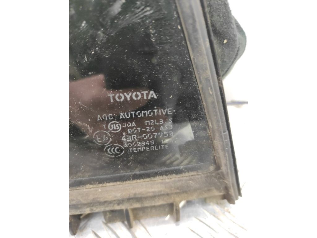68124-42110 | Стекло двери глухое задн. лев. TOYOTA RAV4 05-12 - Фото 3