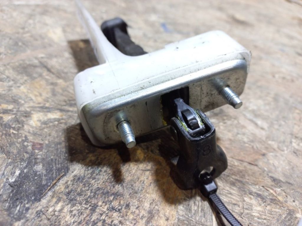 68620-78010 | Ограничитель двери передн. лев. LEXUS NX 14-21 - Фото 2