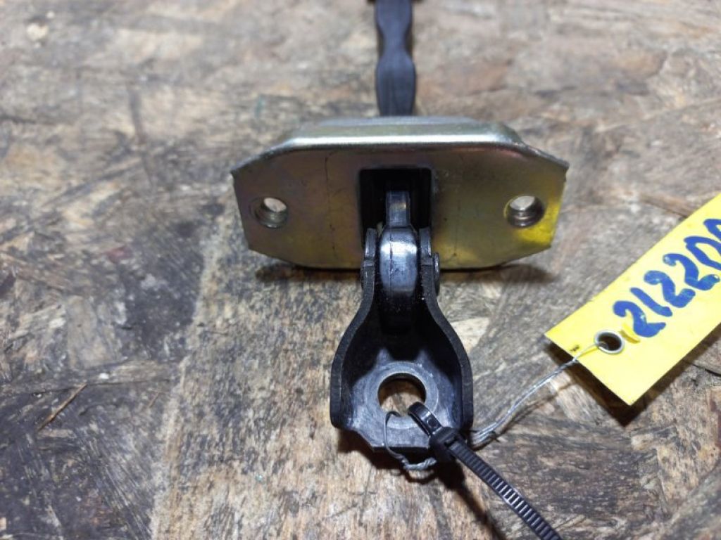 80430-3TA0A | Ограничитель двери передн. лев. NISSAN ALTIMA L33 12-18 - Фото 2