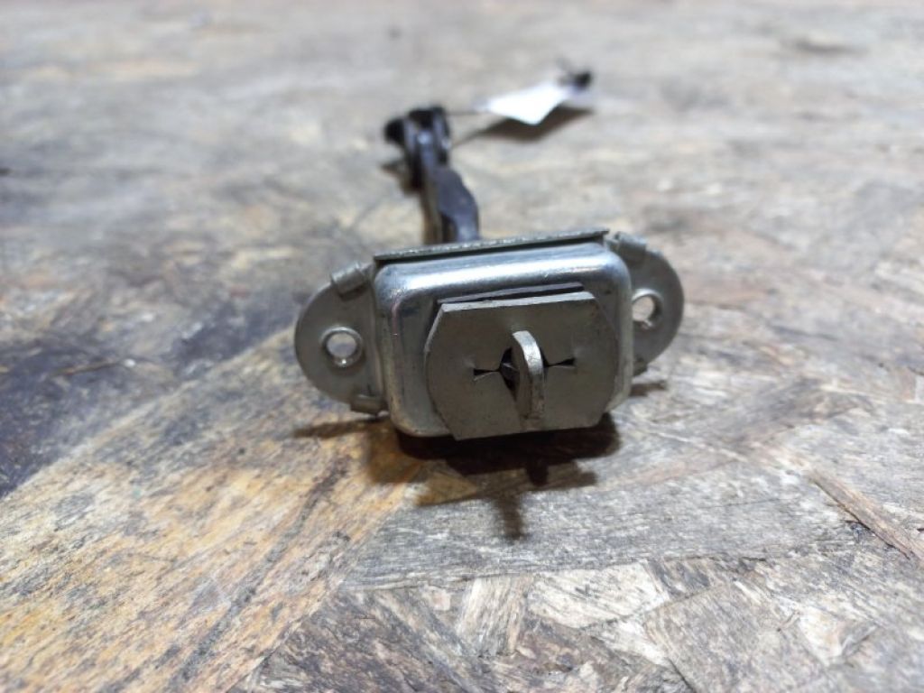 80430-JN00A | Ограничитель двери передн. лев. NISSAN TEANA J32 08-14 - Фото 2