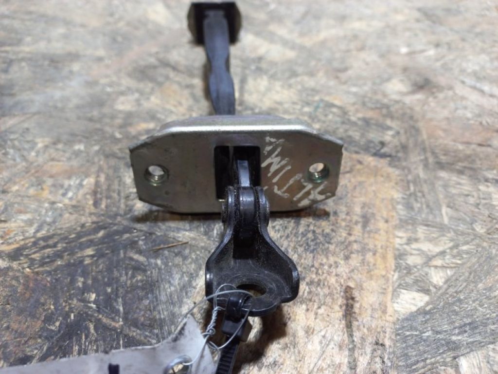 80430-3TA0A | Ограничитель двери передн. лев. NISSAN ALTIMA L33 12-18 - Фото 2