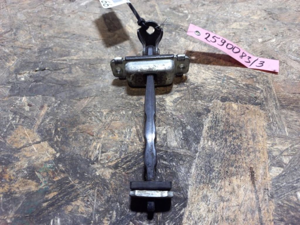 79490-C1010 | Ограничитель двери задн. прав. HYUNDAI SONATA LF 2014-