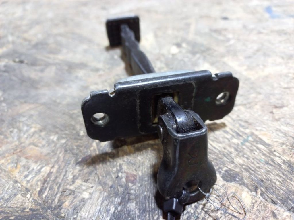 79490-C1010 | Ограничитель двери задн. прав. HYUNDAI SONATA LF 2014- - Фото 2