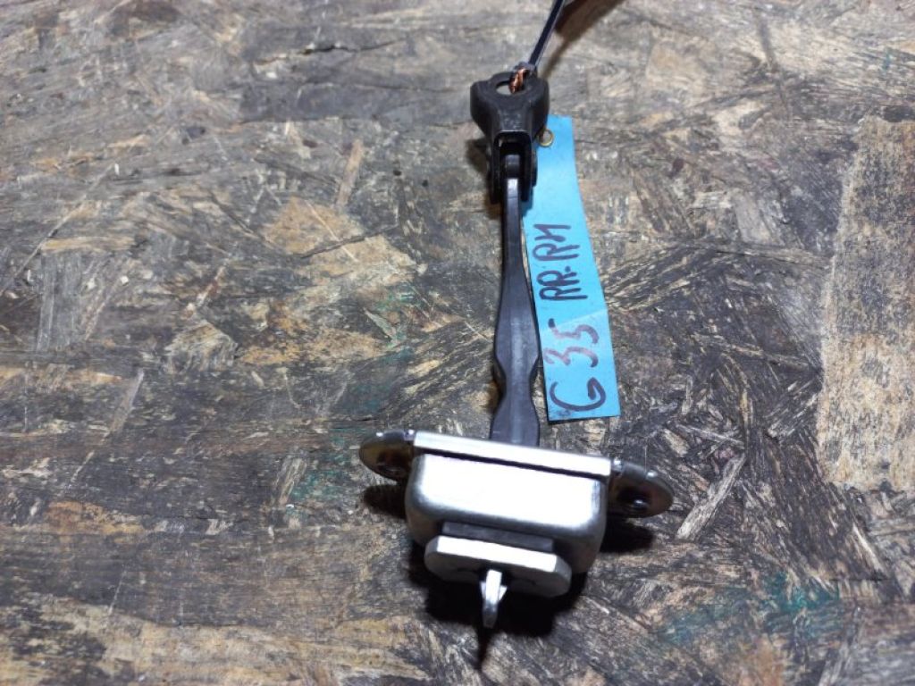 82430-JK000 | Обмежувач дверей задн. прав. INFINITI G25/G35/G37/Q40 06-14