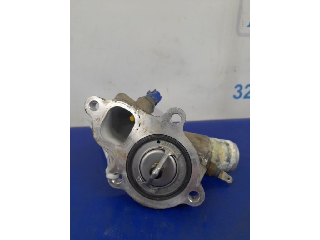 11060-8H700 | Корпус термостата NISSAN PRIMERA P-12 01-07 - Фото 4