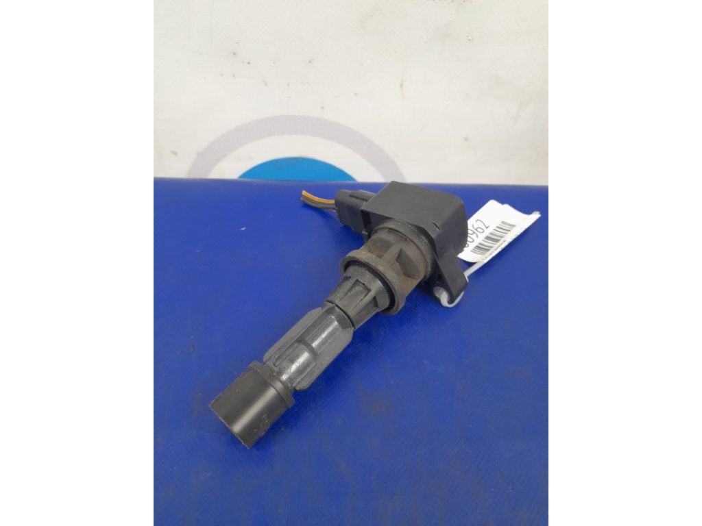 LF2L-18-100 | Котушка запалювання MAZDA 3 BK 03-08