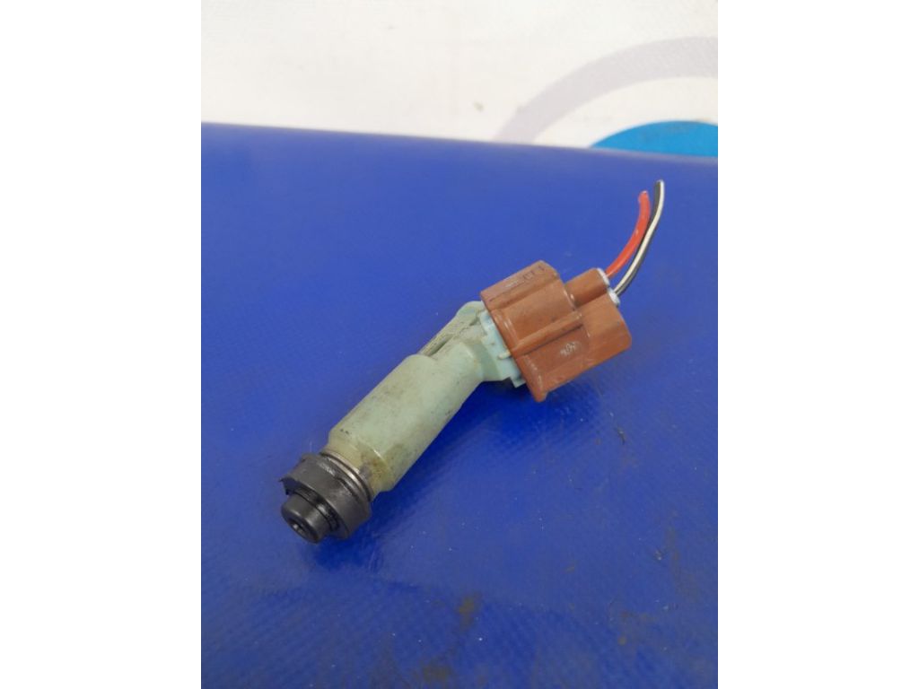 23209-28020 | Форсунка паливна TOYOTA CAMRY 30 02-06 - Фото 3