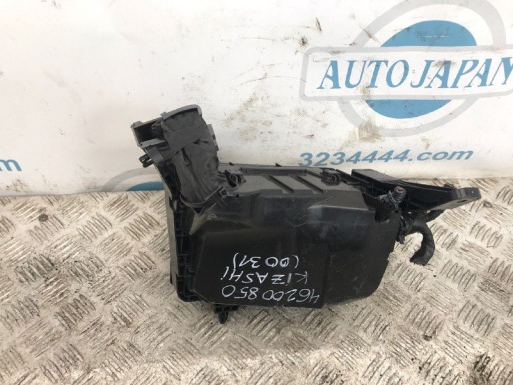 36738-57L00 | Блок предохранителей моторный отсек SUZUKI KIZASHI 09-14 - Фото 2