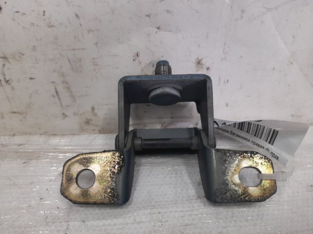 90400-ED00A | Петля кришки багажника прав. NISSAN TIIDA/VERSA C11 04-11 - Фото 2