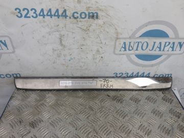 Накладка порога внутрішня передн. прав. TOYOTA CAMRY 70 17-