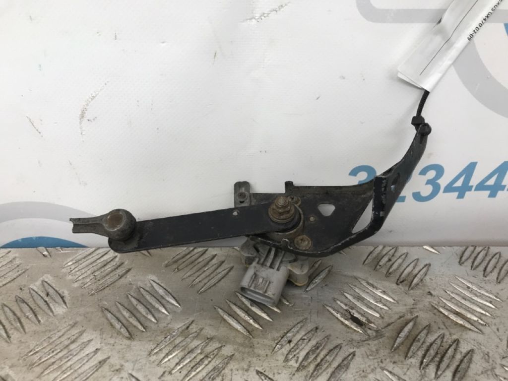 Датчик положення кузова LEXUS GX470 02-09 - Фото 2