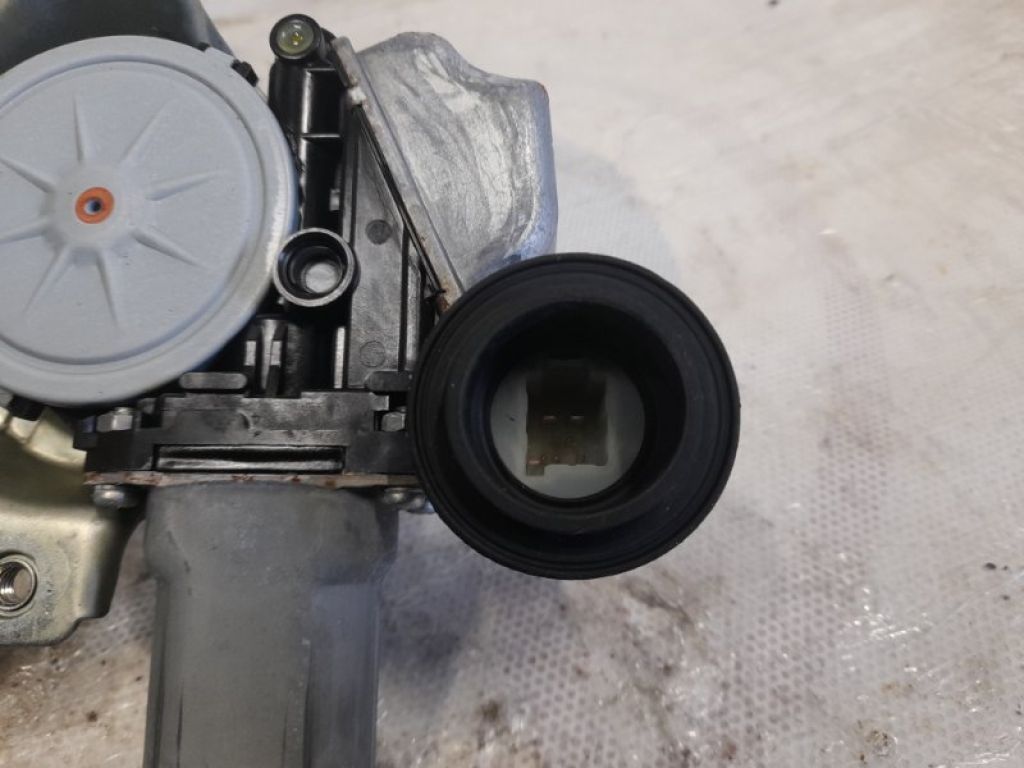 69801-52070 | Склопідйомник задн. прав. TOYOTA PRIUS - 30 09-17 - Фото 3