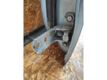 Петля двері нижня задн. лів. MITSUBISHI LANCER IX 9 03-07