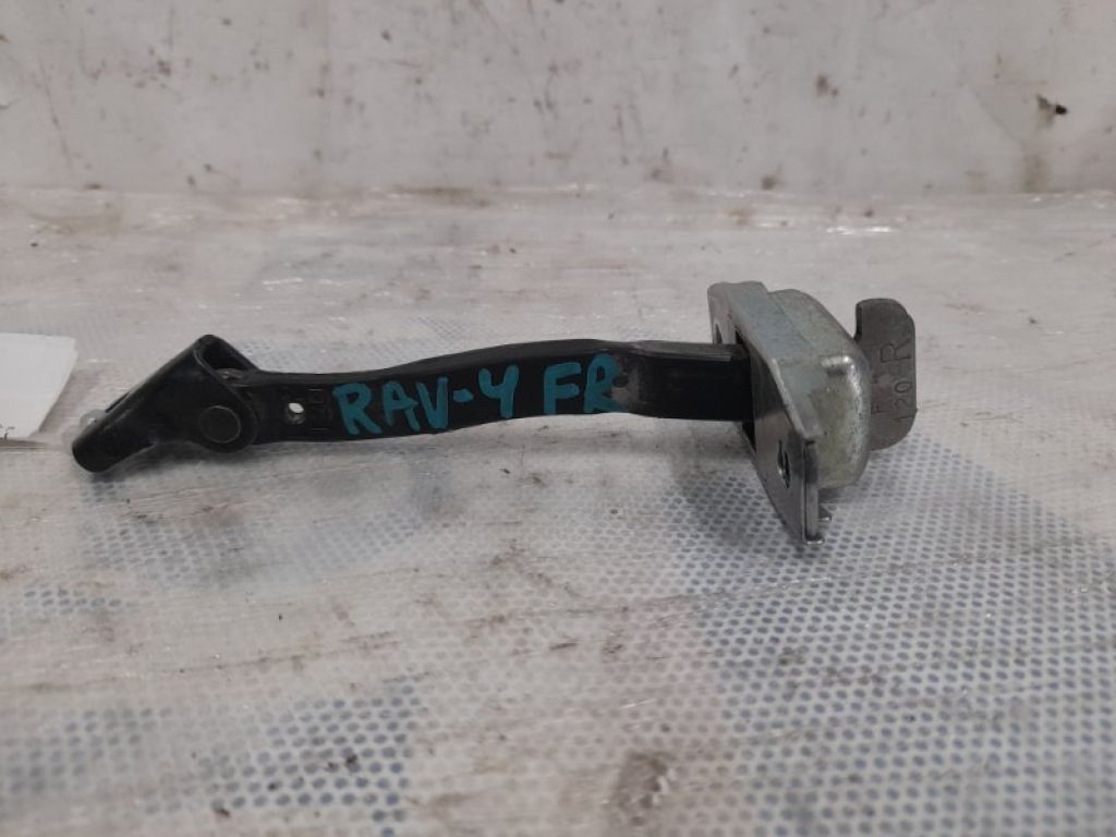 68610-42020 | Ограничитель двери передн. прав. TOYOTA RAV4 05-12