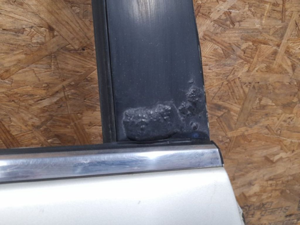 82100-EL430 | Двері задн. прав. NISSAN TIIDA/VERSA C11 04-11 - Фото 3