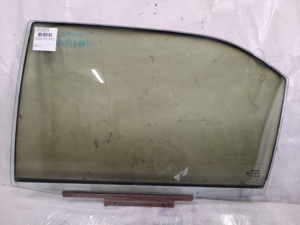 68114-33170 | Скло дверей задн. лів. TOYOTA CAMRY 50 12-15