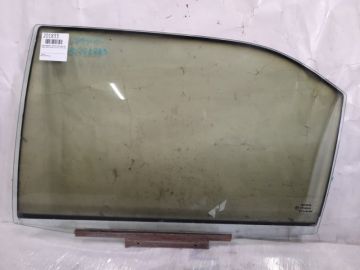 Стекло двери задн. лев. TOYOTA CAMRY 50 12-15