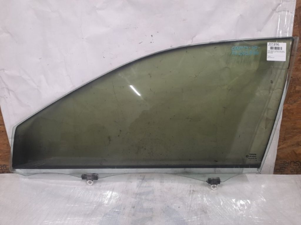 68102-06190 | Стекло двери передн. лев. TOYOTA CAMRY 50 12-15
