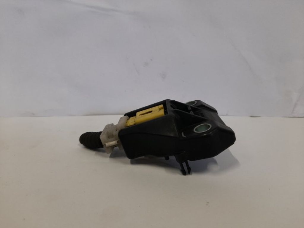 89173-35080 | Датчик удара LEXUS LS460 06-12 - Фото 3