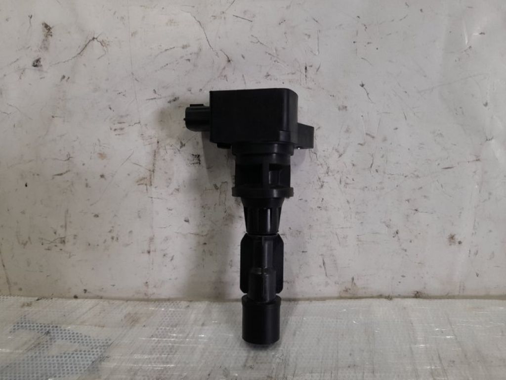 LF2L-18-100 | Катушка зажигания MAZDA 6 GG 02-07