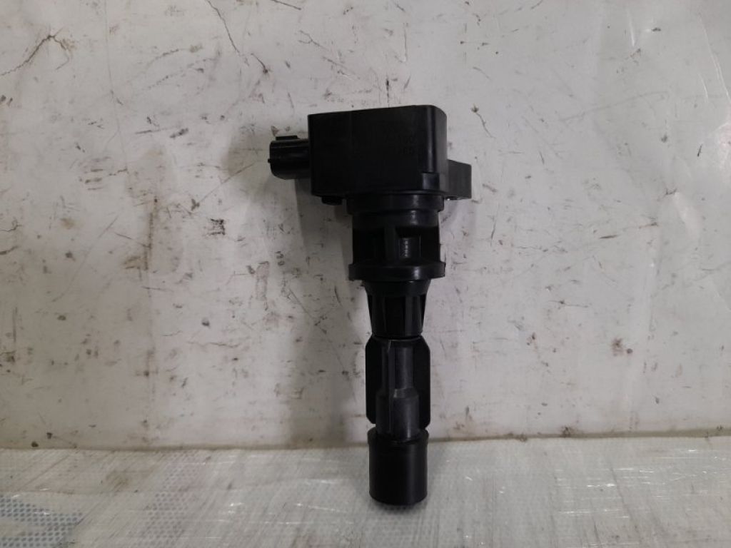 LF2L-18-100 | Катушка зажигания MAZDA 6 GG 02-07