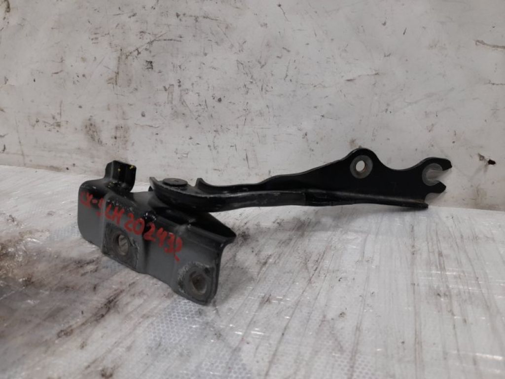 KD53-52-420A | Петля капоту лів. MAZDA CX-5 (KE) 11-17 - Фото 3