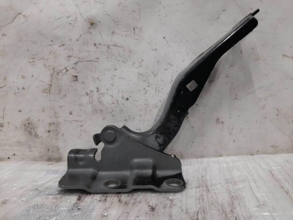 KD53-52-410A | Петля капота прав. MAZDA CX-5 (KE) 11-17