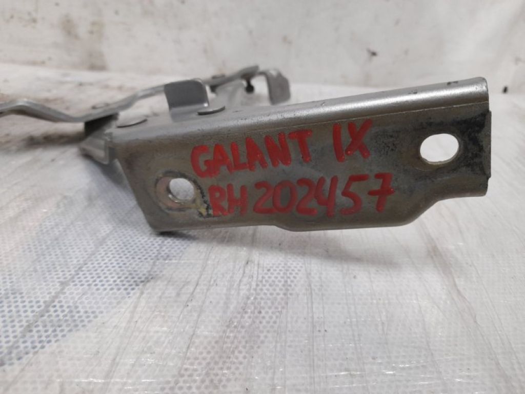 5923A012 | Петля кришки багажника прав. MITSUBISHI GALANT 03-12 - Фото 2