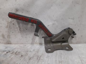 Петля капоту лів. NISSAN PATHFINDER R52 12-21