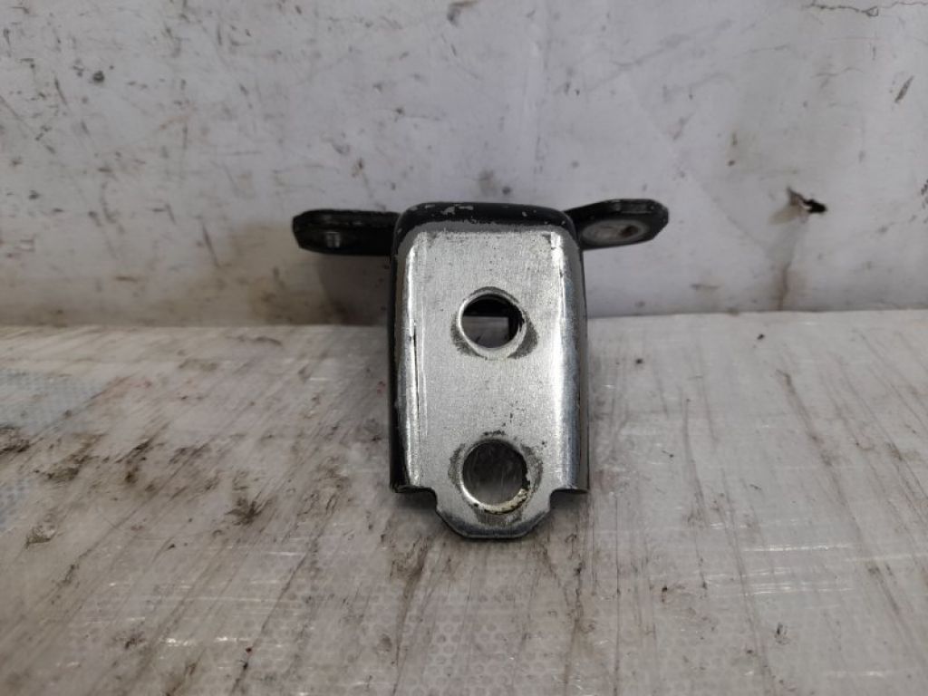 67920-TX4-H02ZZ | Петля двері нижня задн. прав. ACURA RDX 06-12 - Фото 3