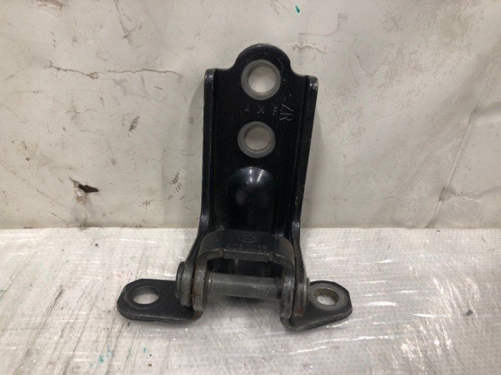 60479FG020 | Петля двері нижня задн. прав. SUBARU FORESTER 12-19 - Фото 3
