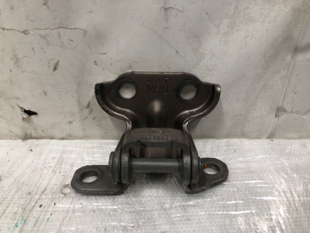 60479FJ010 | Петля двери верхняя задн. лев. SUBARU FORESTER 12-19 - Фото 3