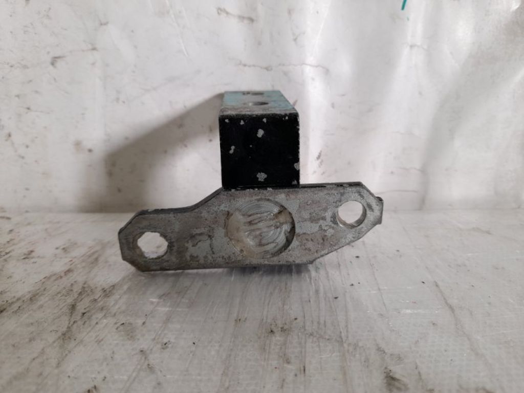 80400-JL00A | Петля двері верхня передн. прав. INFINITI G25/G35/G37/Q40 06-14
