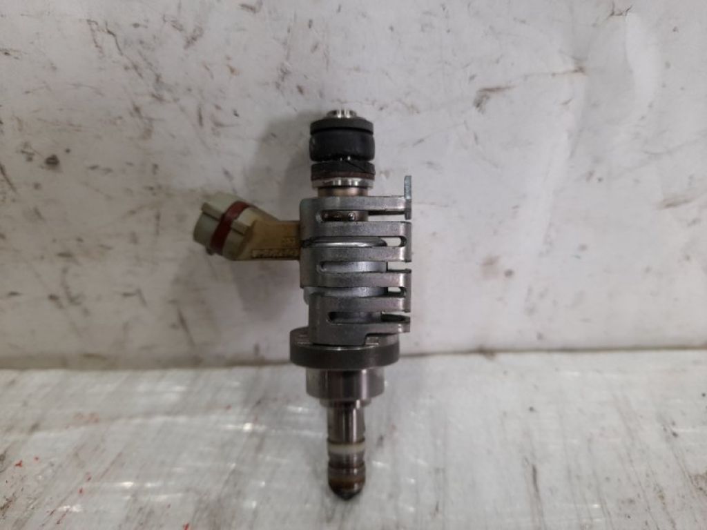 23209-39155-C0 | Форсунка паливна LEXUS LS460 06-12