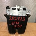 17A 827 505 | Замок крышки багажника VOLKSWAGEN JETTA USA 10-17