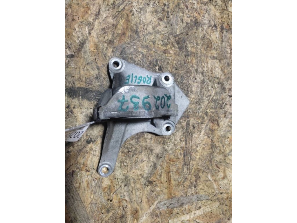 39780-JG32C | Кронштейн проміжного валу прав. NISSAN ROGUE 08-15 - Фото 6