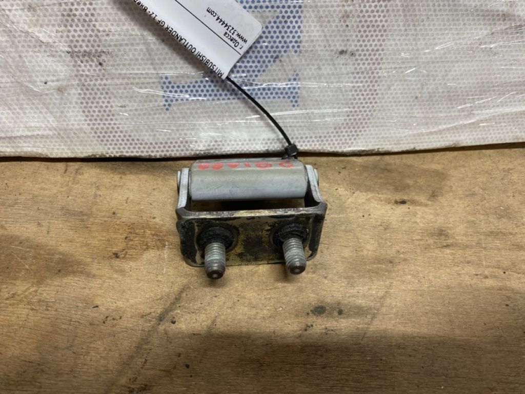 5802A456 | Петля кришки багажника задн. прав. MITSUBISHI OUTLANDER GF 12- - Фото 2