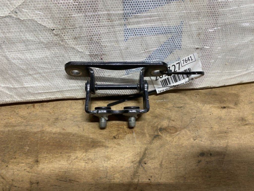 61820FC100 | Петля крышки багажника задн. прав. SUBARU IMPREZA WRX 10-14 GH - Фото 2