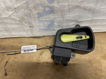 Замок кришки багажника задн. SUZUKI SX4 06-13