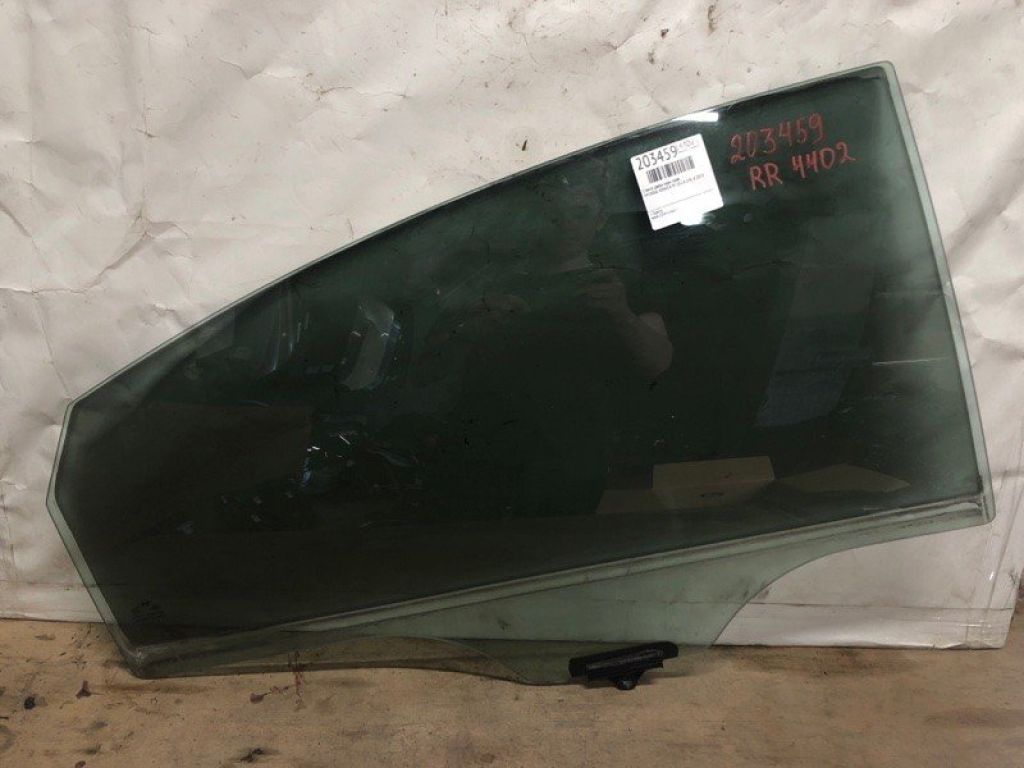 83420-3S010 | Скло дверей задн. прав. HYUNDAI SONATA YF 10-14