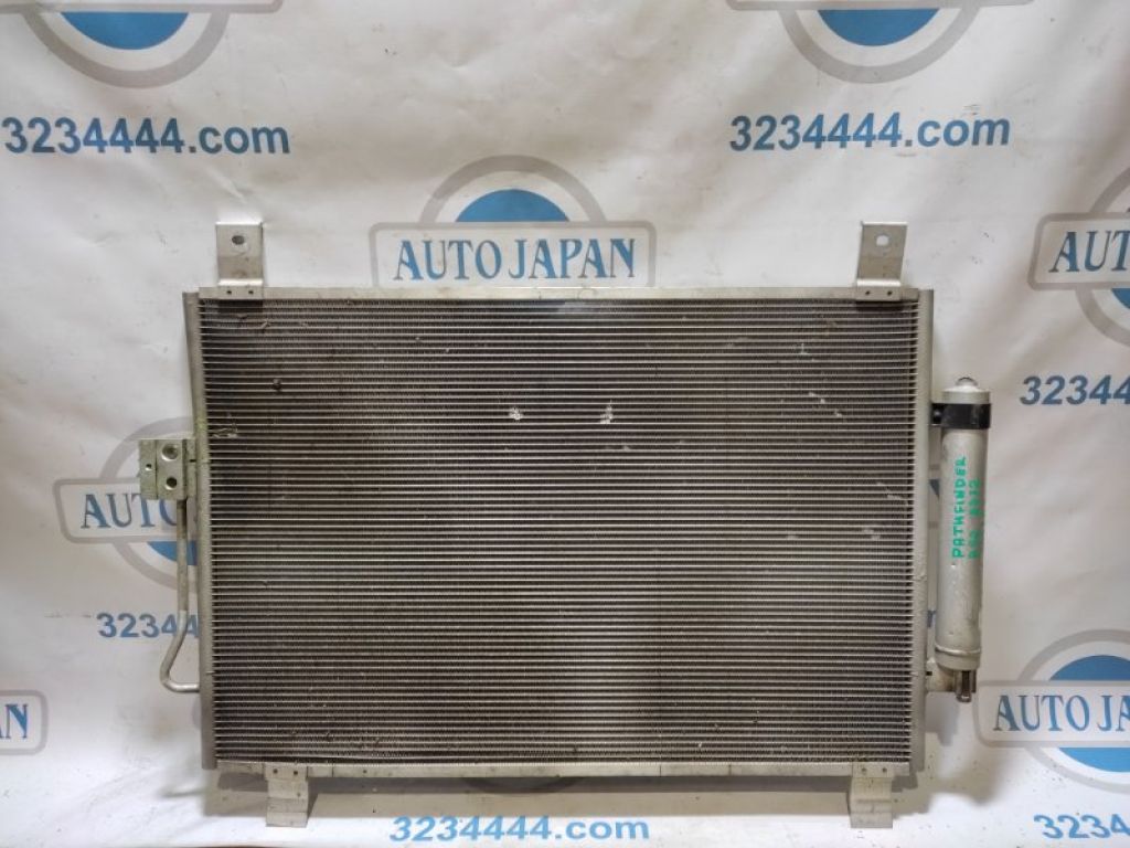 92100-3JA0A | Радіатор кондиціонера NISSAN PATHFINDER R52 12-21